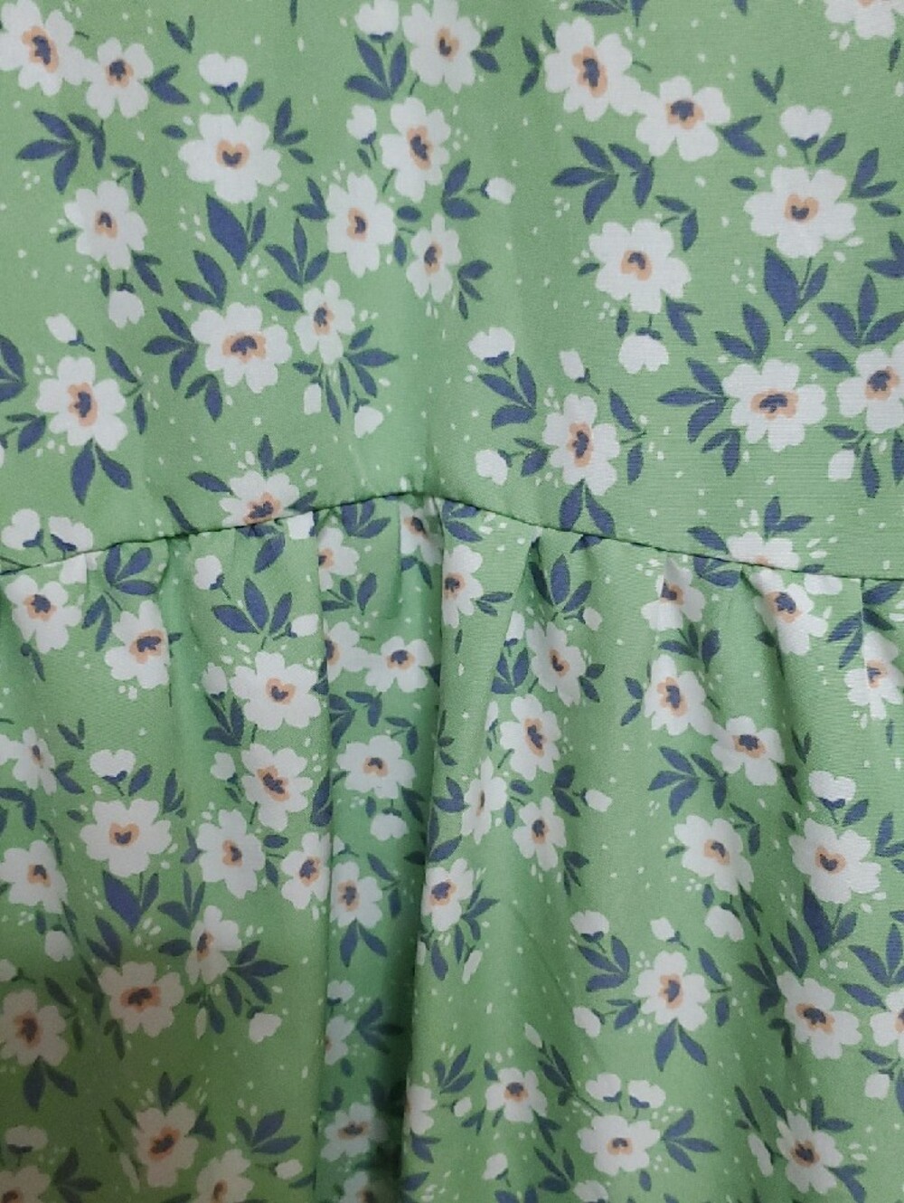 SHEIN Green Floral Ruffle Hem Short Sleeve Dress - Picture 4 of 7